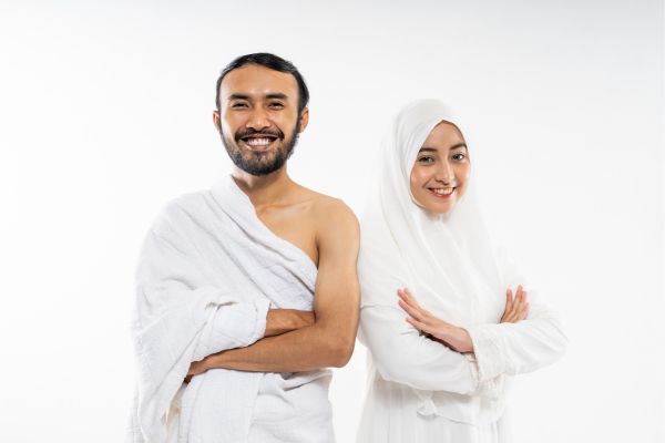 Dress-Code-Explained-What-to-Wear-During-Umrah